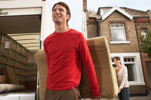 Quotation guidance for van-based moving services